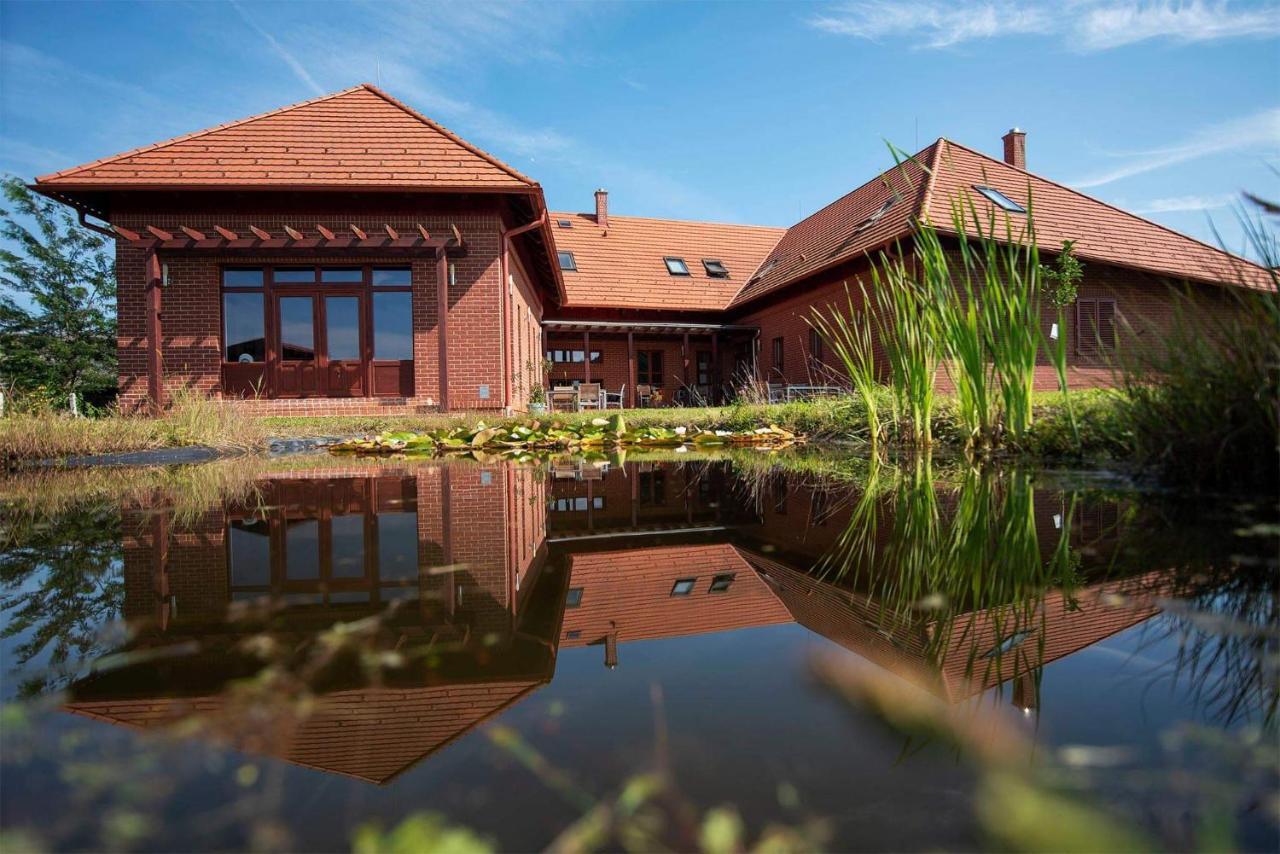 Naturpark Vendeghaz Alsoszolnok Ngoại thất bức ảnh