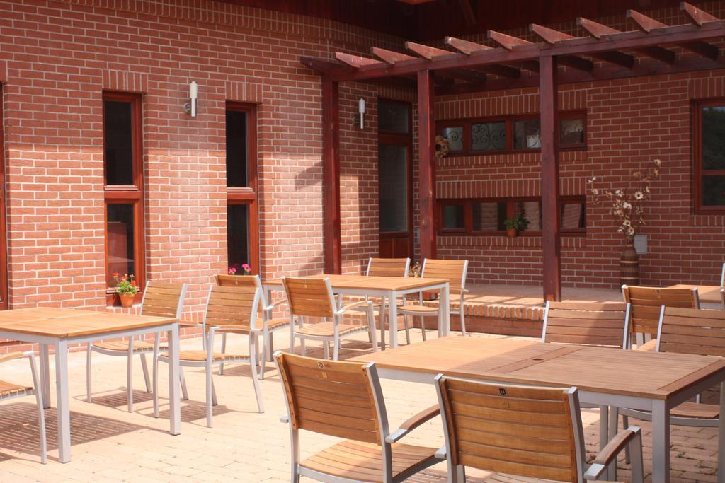 Naturpark Vendeghaz Alsoszolnok Ngoại thất bức ảnh